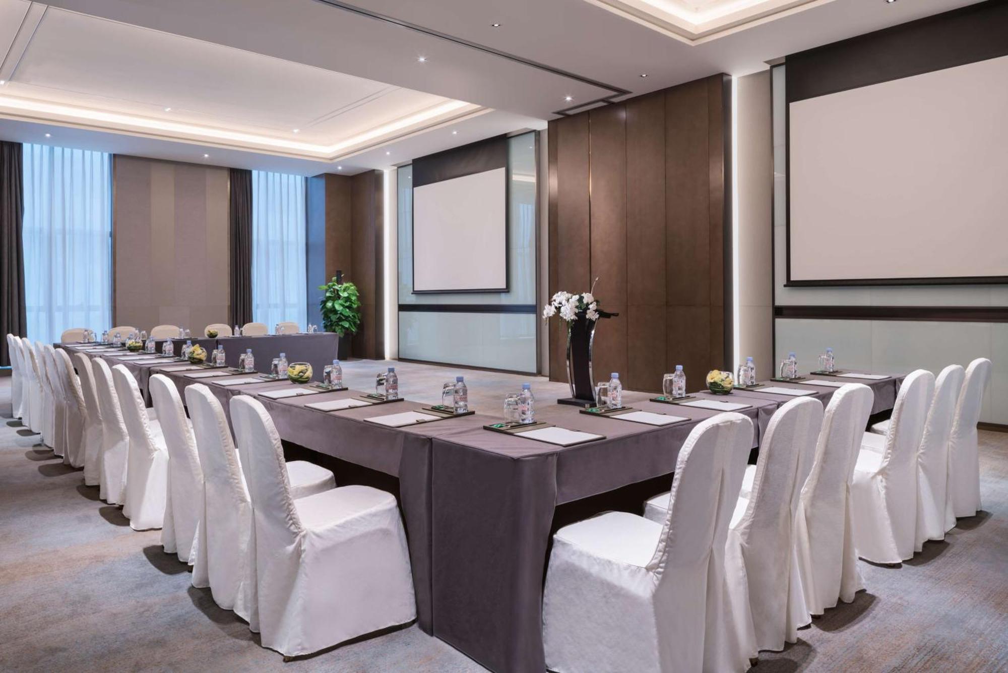 Doubletree By Hilton Hotel Shiyan Shiyan  Eksteriør bilde